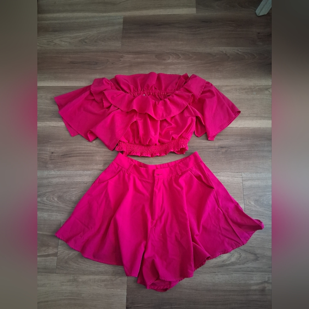 Elegant Pink Women's Skirt Set